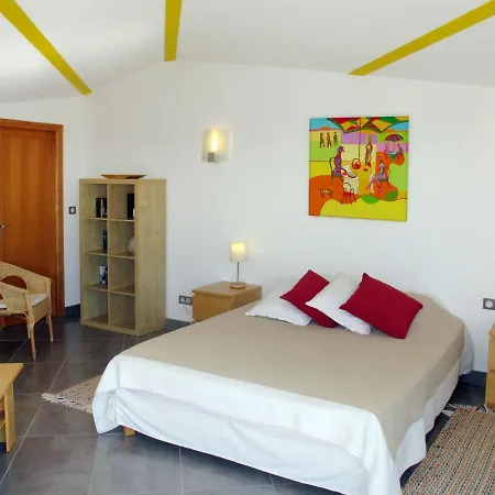 Baie De Bandol By Interhome בית נופש