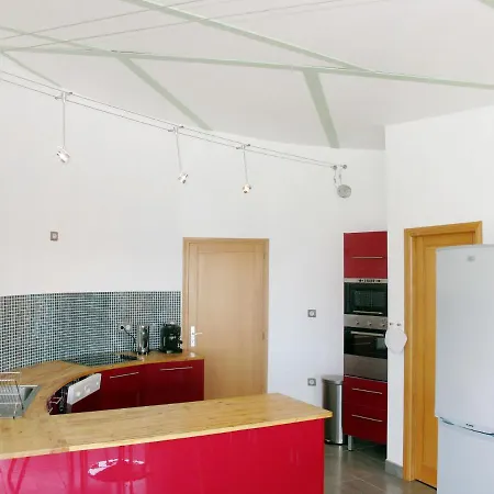 בית נופש Baie De Bandol By Interhome